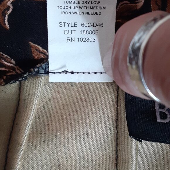 Briggs NY Womans Full Length Skirt Size 10, Zip Closure, Black/Red, Ankle Length - Picture 4 of 9